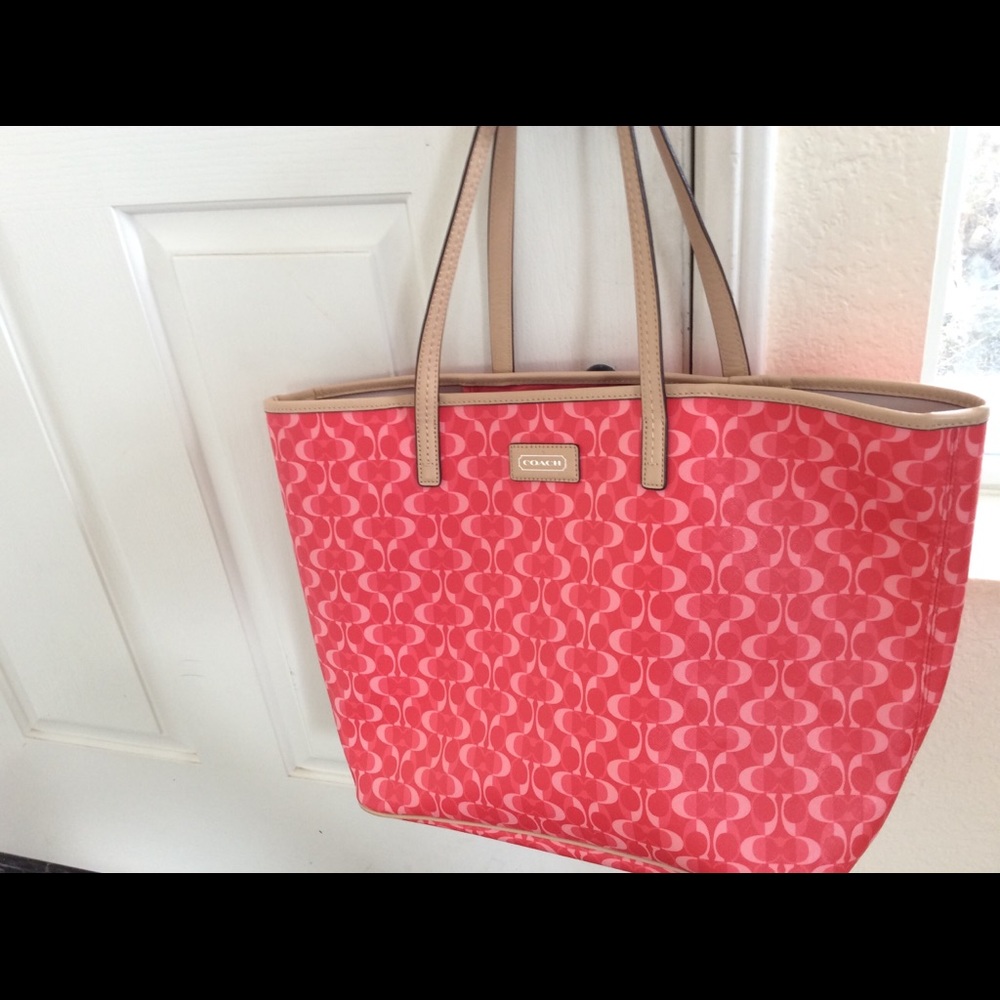 Coach tote - Picture 6 of 8